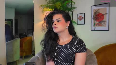 Chloe  online show from March 2025 04:28:02 PM