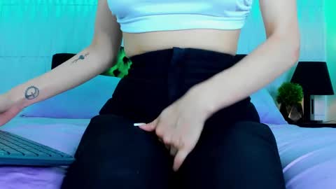 artemisa_leon online show from January 2025 04:48:02 AM