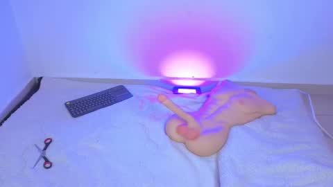 artemisa_leon online show from October 2025 05:19:01 AM