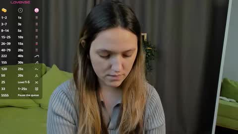 Sara online show from October 2025 07:25:02 PM