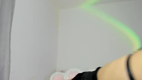 Lenna online show from November 2025 02:35:01 AM