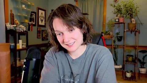 Artie Paints online show from December 2024 01:14:01 AM