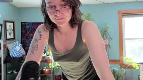 Artie Paints online show from February 2025 06:08:02 PM