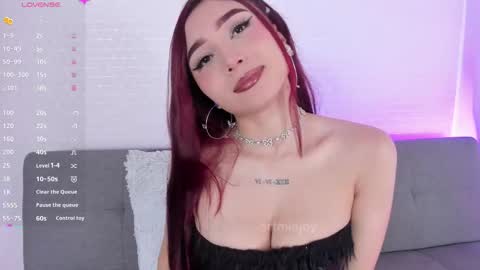 MIA OF artmiajoy online show from November 2025 05:24:01 PM