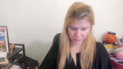 MIA online show from April 2026 08:42:02 PM