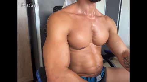 Snapshot of artvillasboas chatting on February 2025 07:31:02 PM Arthur Villasboas online show from February 2025 07:31:02 PM