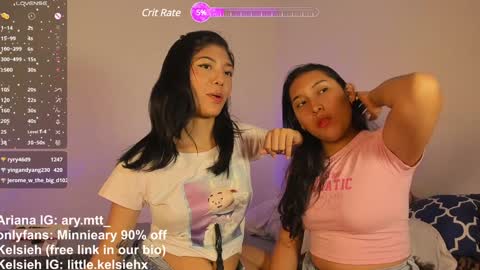 Snapshot of ary_and_kel chatting on December 2024 03:06:01 AM Ariana and Kelsieh online show from December 2024 03:06:01 AM