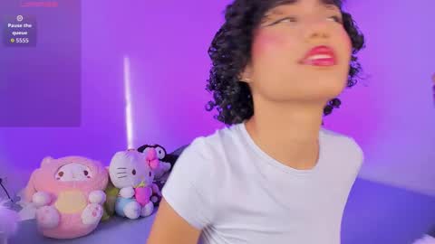 Snapshot of ary_and_kel chatting on November 2025 09:14:02 PM Ariana and Kelsieh online show from November 2025 09:14:02 PM