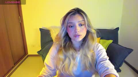 Zahaara online show from November 2025 09:03:02 PM