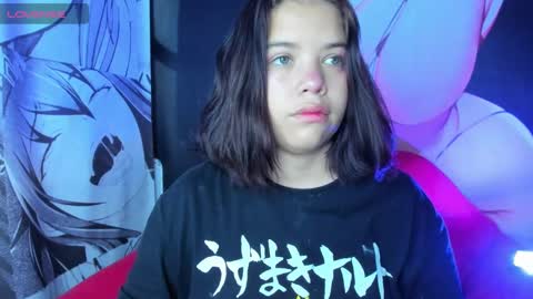 Snapshot of arybutty chatting on January 2025 12:07:02 PM Ary online show from January 2025 12:07:02 PM