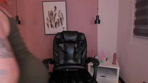 Snapshot of asami_chieko_ chatting on October 2025 08:25:01 PM Asami online show from October 2025 08:25:01 PM