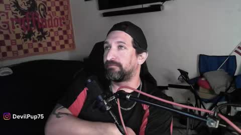 devilPup75 online show from November 2025 03:35:01 PM