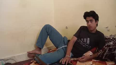 ash2730 online show from October 2025 05:18:01 AM