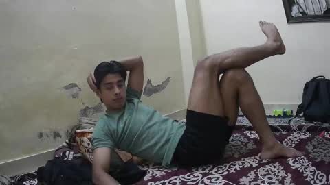 ash2730 online show from November 2025 05:24:01 PM