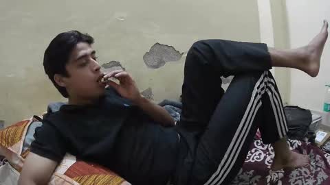 ash2730 online show from November 2025 05:34:02 PM