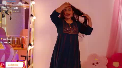 Asha  online show from September 2025 01:38:02 PM