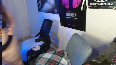 Snapshot of ashbashgirl chatting on January 2026 03:20:02 AM SweetAshCheeks online show from January 2026 03:20:02 AM