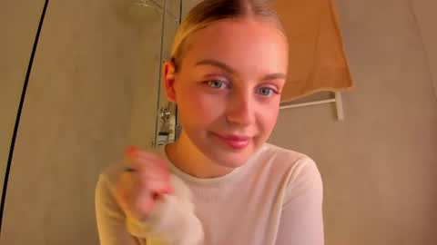 Snapshot of ashbunny_ chatting on June 2026 07:16:02 PM your pretty Ashley online show from June 2026 07:16:02 PM