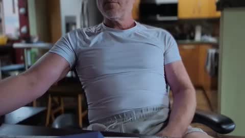 ashbyfulton online show from October 2025 07:00:01 PM