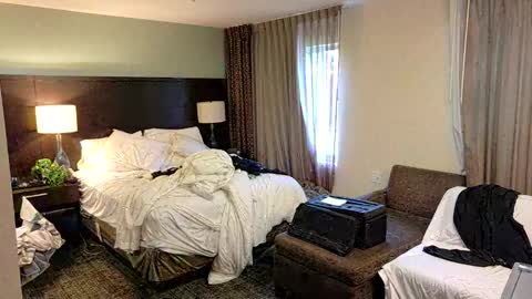 Ashelynn Grey online show from April 2026 10:18:01 PM