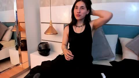 Ashkoreh online show from June 2026 08:22:01 PM