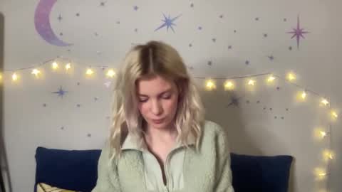 Ashlee online show from February 2026 09:55:01 PM