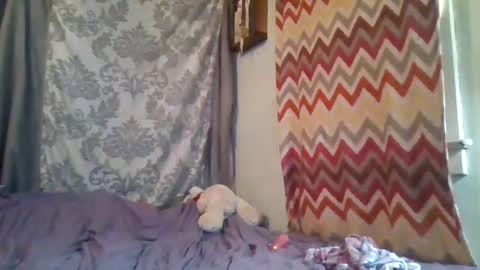 Snapshot of ashley16chris chatting on February 2025 07:58:02 PM black-widow99 online show from February 2025 07:58:02 PM