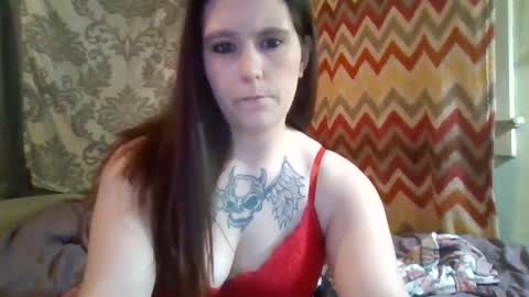 Snapshot of ashley16chris chatting on March 2025 03:05:02 PM black-widow99 online show from March 2025 03:05:02 PM