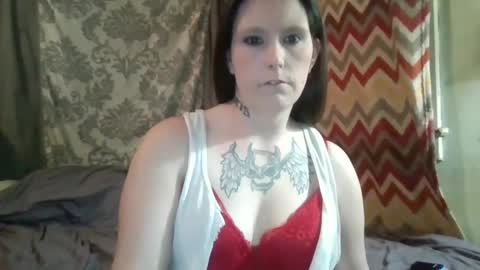 Snapshot of ashley16chris chatting on March 2025 04:00:02 PM black-widow99 online show from March 2025 04:00:02 PM