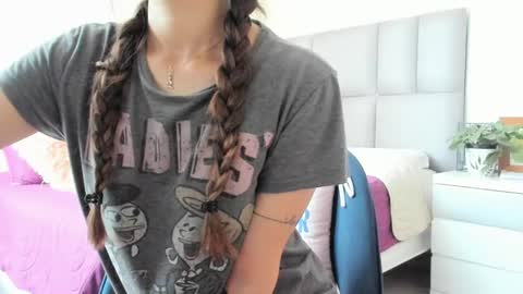 Snapshot of ashley_120 chatting on December 2024 07:00:02 PM Carolina online show from December 2024 07:00:02 PM