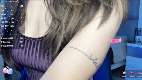 Snapshot of ashley_120 chatting on February 2025 01:22:01 AM Carolina online show from February 2025 01:22:01 AM