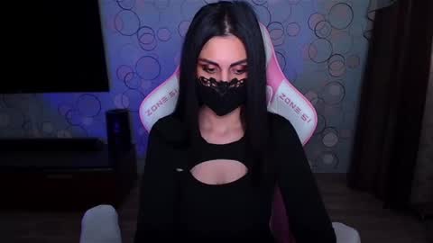   Yasmina   online show from March 2026 04:29:01 AM