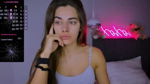 Snapshot of ashley__jess chatting on November 2025 05:02:02 PM Ashley online show from November 2025 05:02:02 PM