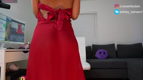 Snapshot of ashley_benson1 chatting on December 2024 02:42:01 AM ashley online show from December 2024 02:42:01 AM