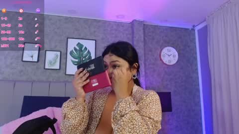 Snapshot of ashley_bruche chatting on January 2025 12:20:01 PM Ashleyy online show from January 2025 12:20:01 PM