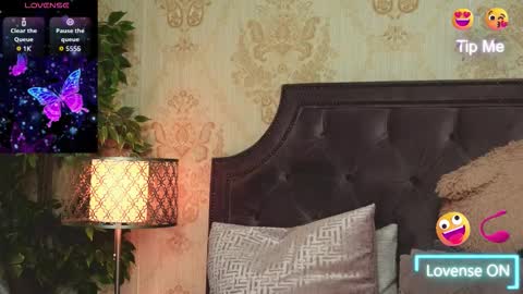 Ashley online show from February 2026 10:19:01 PM