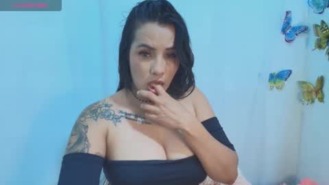 ashley_joyx_ online show from May 2026 03:45:02 AM