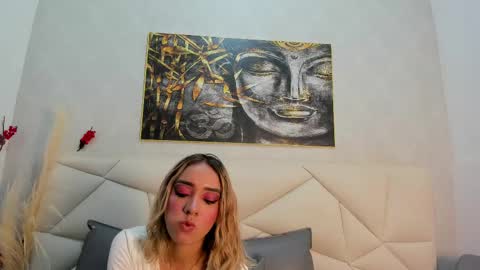 ashley_miller26 online show from March 2025 11:40:02 AM
