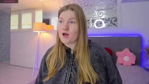 AshleyJonse online show from February 2026 06:21:02 AM