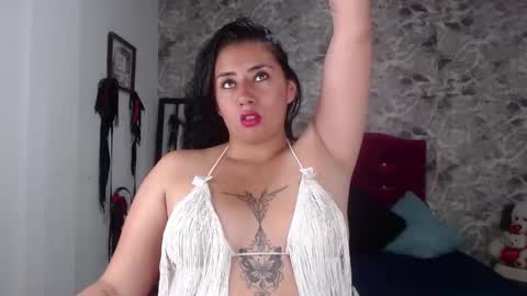 Snapshot of ashleymonroe14 chatting on September 2025 03:06:02 AM LORE online show from September 2025 03:06:02 AM