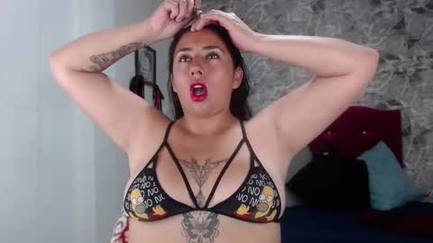 Snapshot of ashleymonroe14 chatting on October 2025 01:31:01 AM LORE online show from October 2025 01:31:01 AM