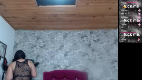 Snapshot of ashleymonroe14 chatting on November 2025 02:44:02 AM LORE online show from November 2025 02:44:02 AM