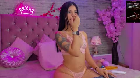 ashleynelsonn online show from December 2025 09:20:01 PM