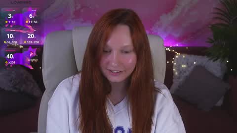 Snapshot of ashleyreds chatting on April 2026 01:33:02 PM Ashley online show from April 2026 01:33:02 PM