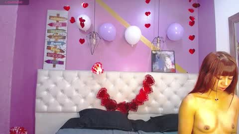 AshleyThompsonn online show from March 2025 03:42:02 PM