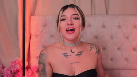 Snapshot of ashleyvalirya chatting on February 2025 06:51:02 AM Ashley Lauren online show from February 2025 06:51:02 AM