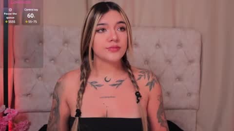 Snapshot of ashleyvalirya chatting on February 2025 03:46:02 AM Ashley Lauren online show from February 2025 03:46:02 AM