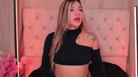 Snapshot of ashleyvalirya chatting on February 2025 04:11:02 AM Ashley Lauren online show from February 2025 04:11:02 AM