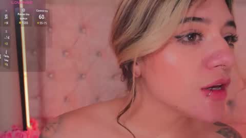 Snapshot of ashleyvalirya chatting on February 2025 10:28:02 AM Ashley Lauren online show from February 2025 10:28:02 AM