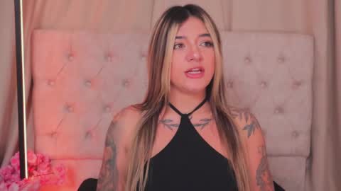 Snapshot of ashleyvalirya chatting on February 2025 07:09:01 AM Ashley Lauren online show from February 2025 07:09:01 AM